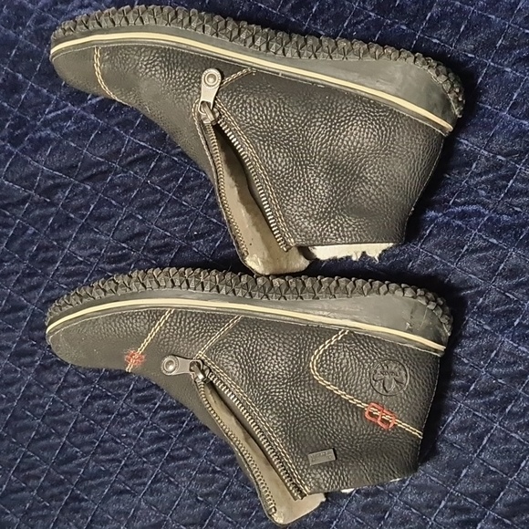 Womens Rieker L4270 Oberursel Short Black Leather Boot size 39 - Picture 9 of 9